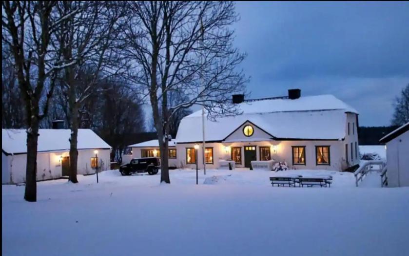 Bergby Herrgard Grisslehamn Exteriér fotografie